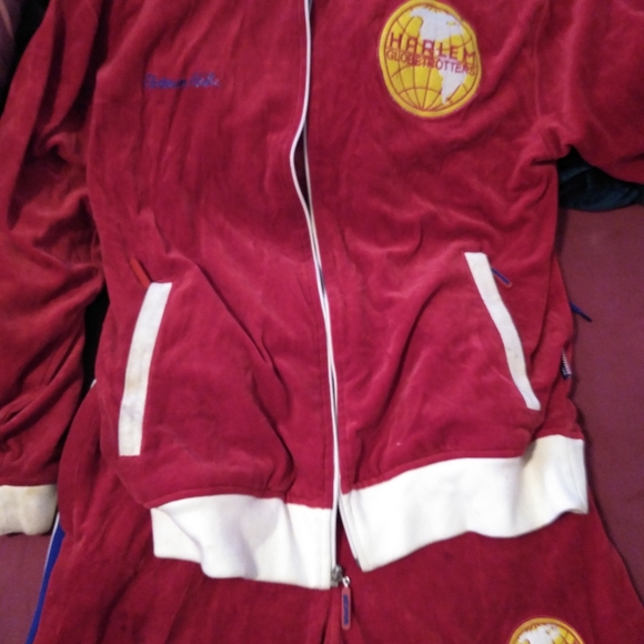Vintage Harlem Globetrotters jump warm-up suit. - Picture 3 of 3